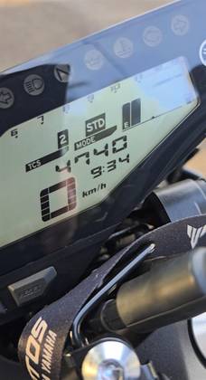 YAMAHA MT-09 